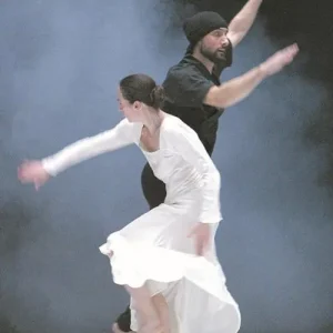 L‘essere scenico lo zen nella poetica e nella pedagogia della Compagnia Abbondanza/Bertoni Di Tendenza