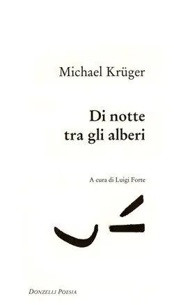 Soddisfatti O Rimborsati Di notte tra gli alberi