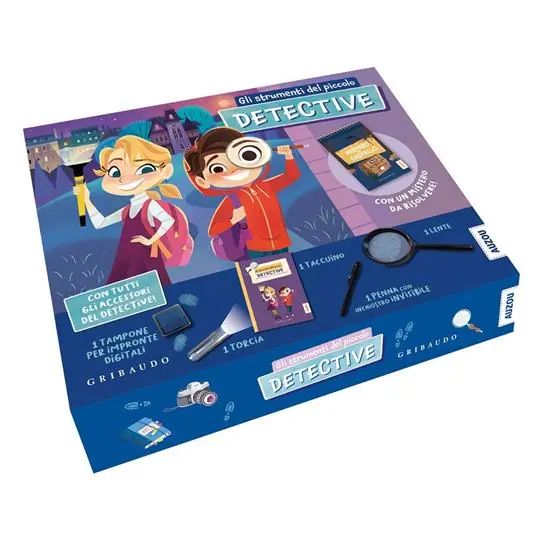 Ultimissimo Modello Gli strumenti del piccolo detective. Ediz. a colori. Con lente di ingrandimento. Con penna con inchiostro invisibile. Con taccuino. Con tampone. Con torcia